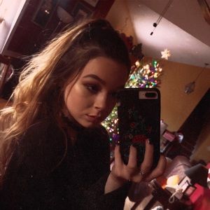 Meet your Posher, Breeann